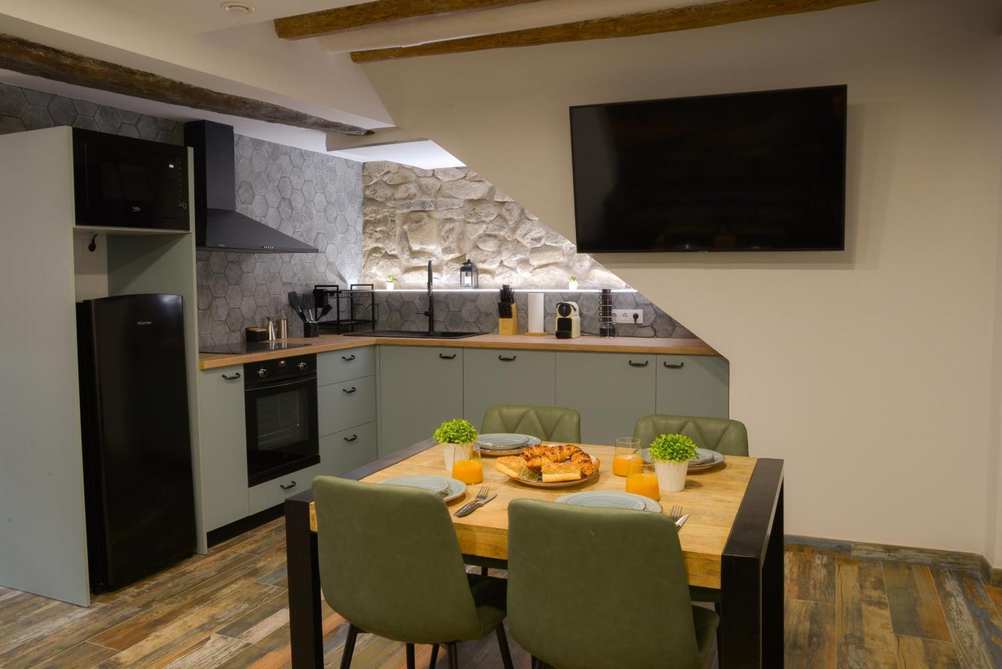 סנט פאו דה סגוריס Apartament La Merce De Can Miralter מראה חיצוני תמונה