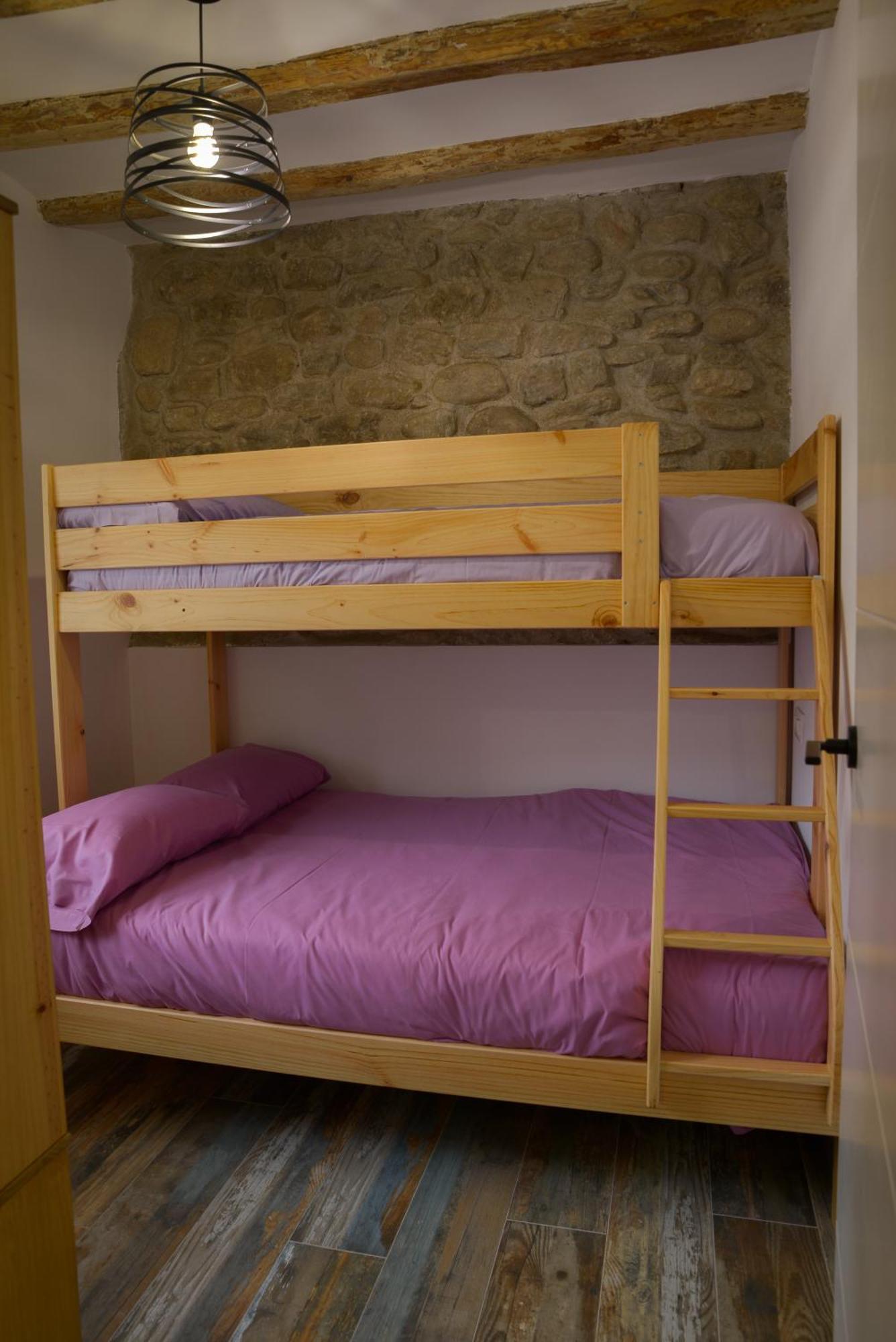 סנט פאו דה סגוריס Apartament La Merce De Can Miralter מראה חיצוני תמונה